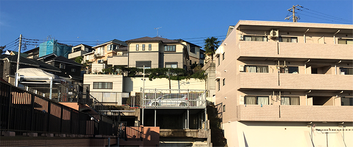 マンションと戸建ての風景